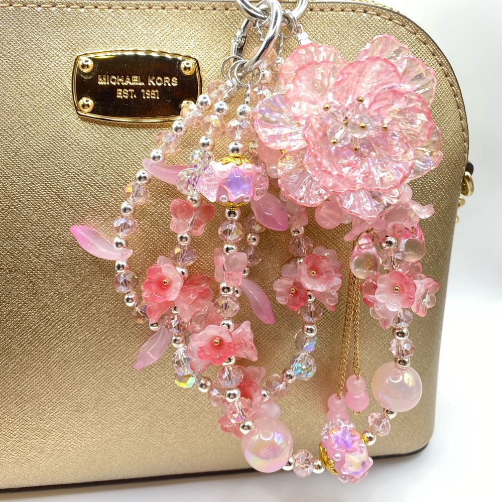 🌸 Luxury Bag/Phone Chain Charm/Keychain Triple-Layer Flowers Fancy Crystal Beads